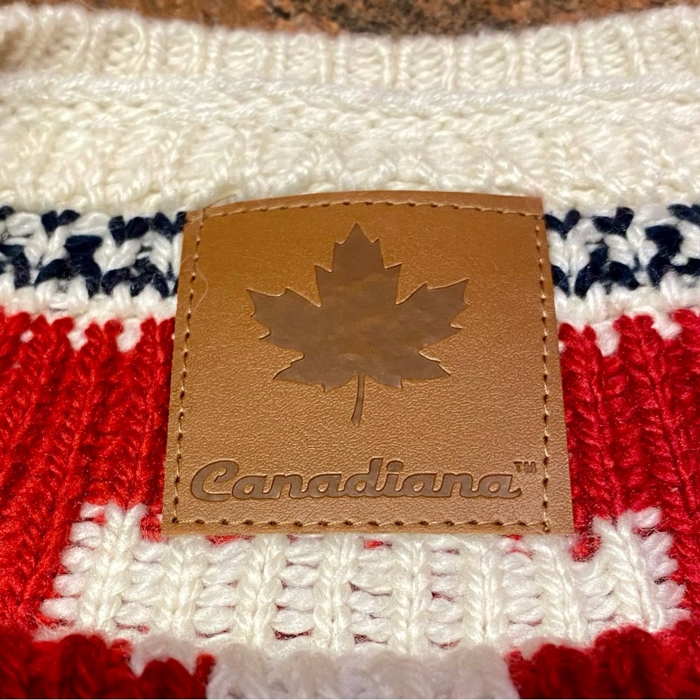 Mommy and child Canadiana matching sweaters - Picture 2 of 15
